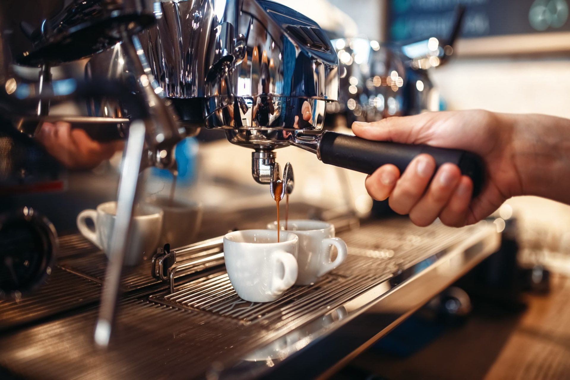 Wat zijn de bekendste manieren van koffie zetten? Men